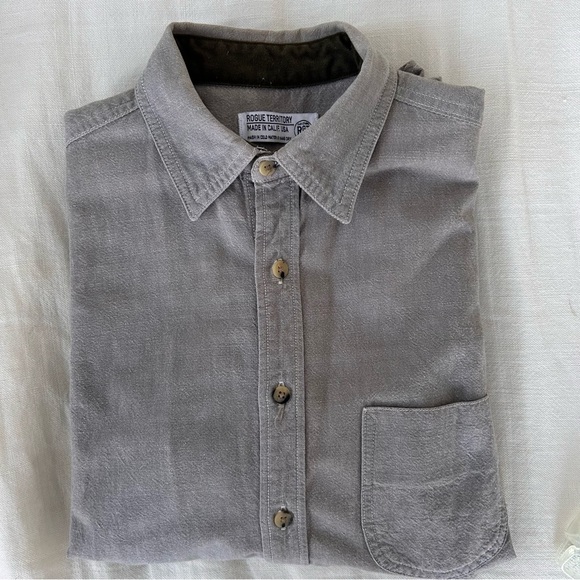 MEN’S ROGUE TERRITORY Taupe Grey Button Down Shirt - Picture 5 of 6